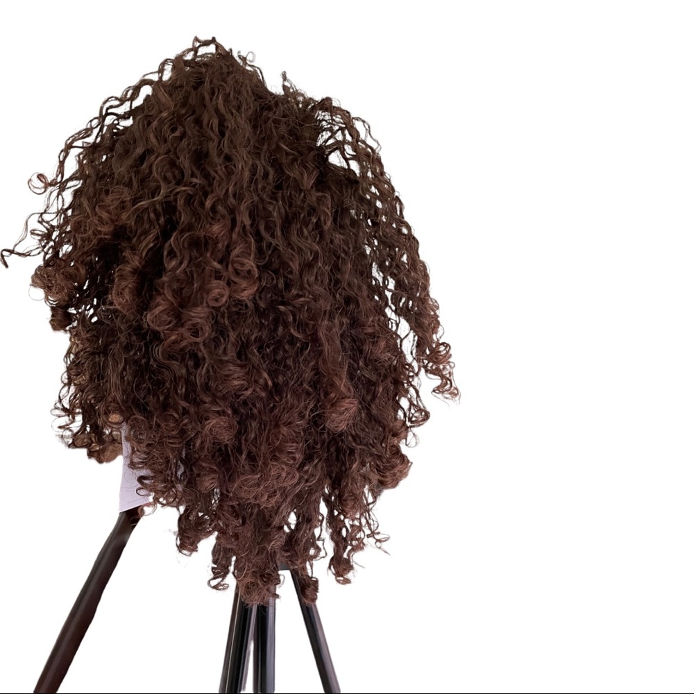Style Icon CA WS/R Lime Brown Wig. Color T1B/30. Brand new. 100% Synthetic.